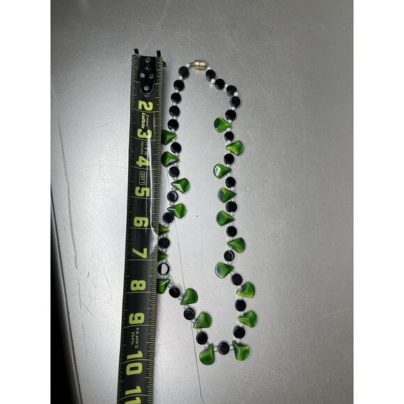 Vintage BEADED STATEMENT NECKLACE Green Black Unique - Picture 4 of 4